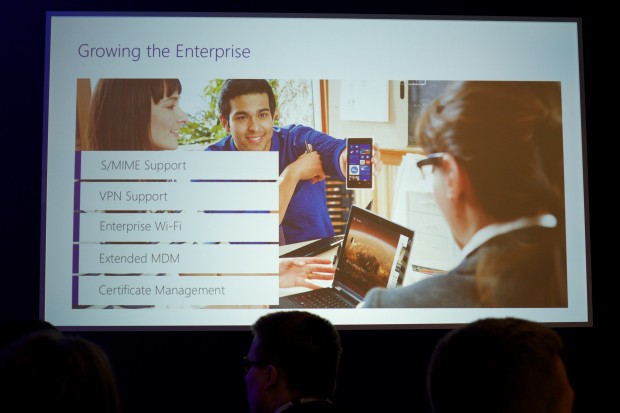 Zu den neuen Funktionen hat sich Microsoft kaum geäußert - Windows Phone 8.1 wird aber einige neue Unternehmensfunktionen beinhalten. (Bild: Golem.de)